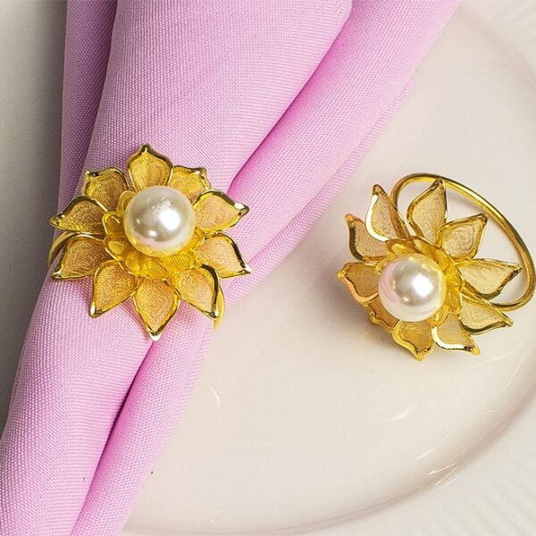 Gold Flower Napkin Ring