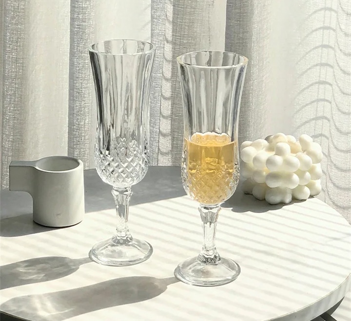 Clear Patterned Champagne Glass 6pc