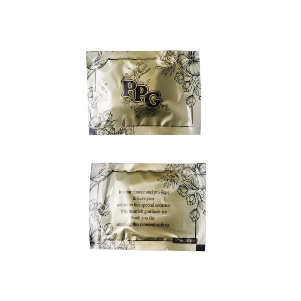Oud Scented Wipes