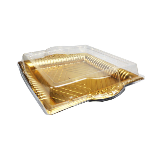Disposable Serving Platter Gold with Clear Lid