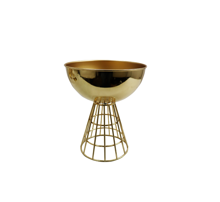 Gold Metal Centrepiece