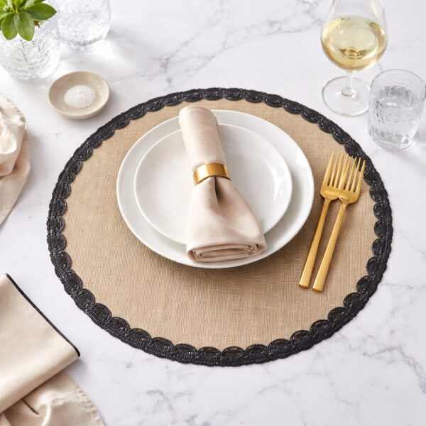 Round Woven Table Mat Lace Edge 38cm